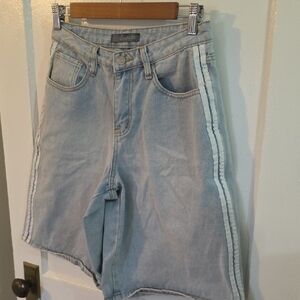 Light Wash Denim Jean Shorts with Side Stripe
